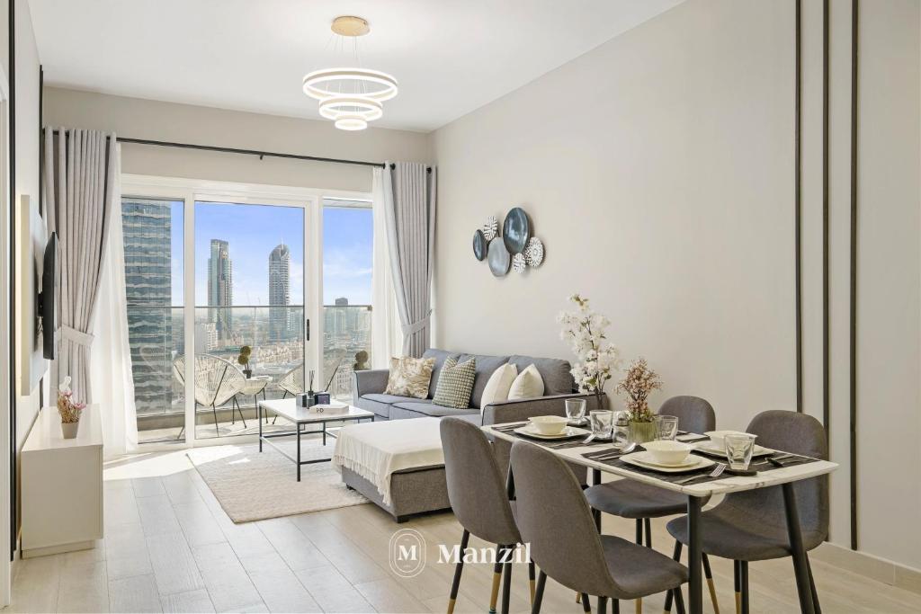 Stylish 1BR Apartment in JVC near Circle Mall