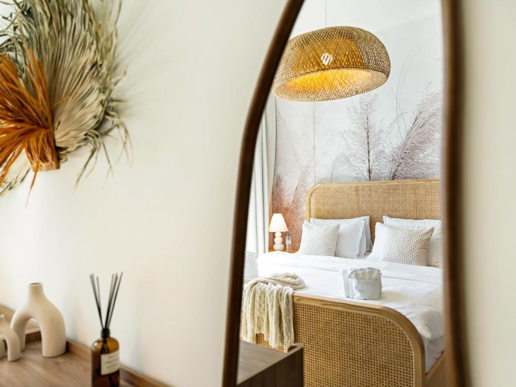 Palm Views in NEW Palace Beach Residence