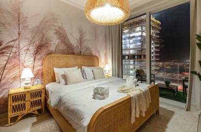 Palm Views in NEW Palace Beach Residence