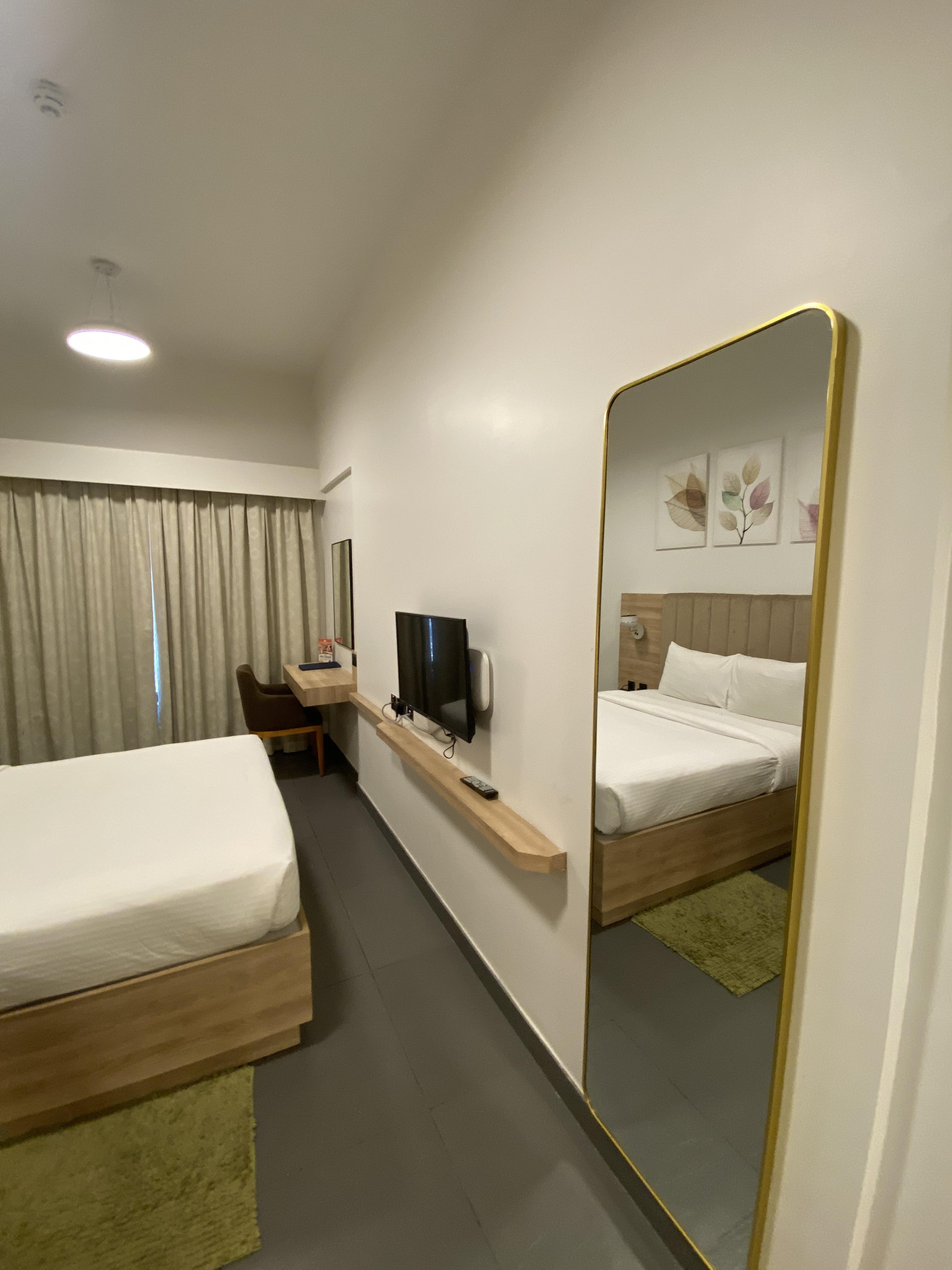 Best family friendly high quality hotel room in al ghubaiba bur dubai