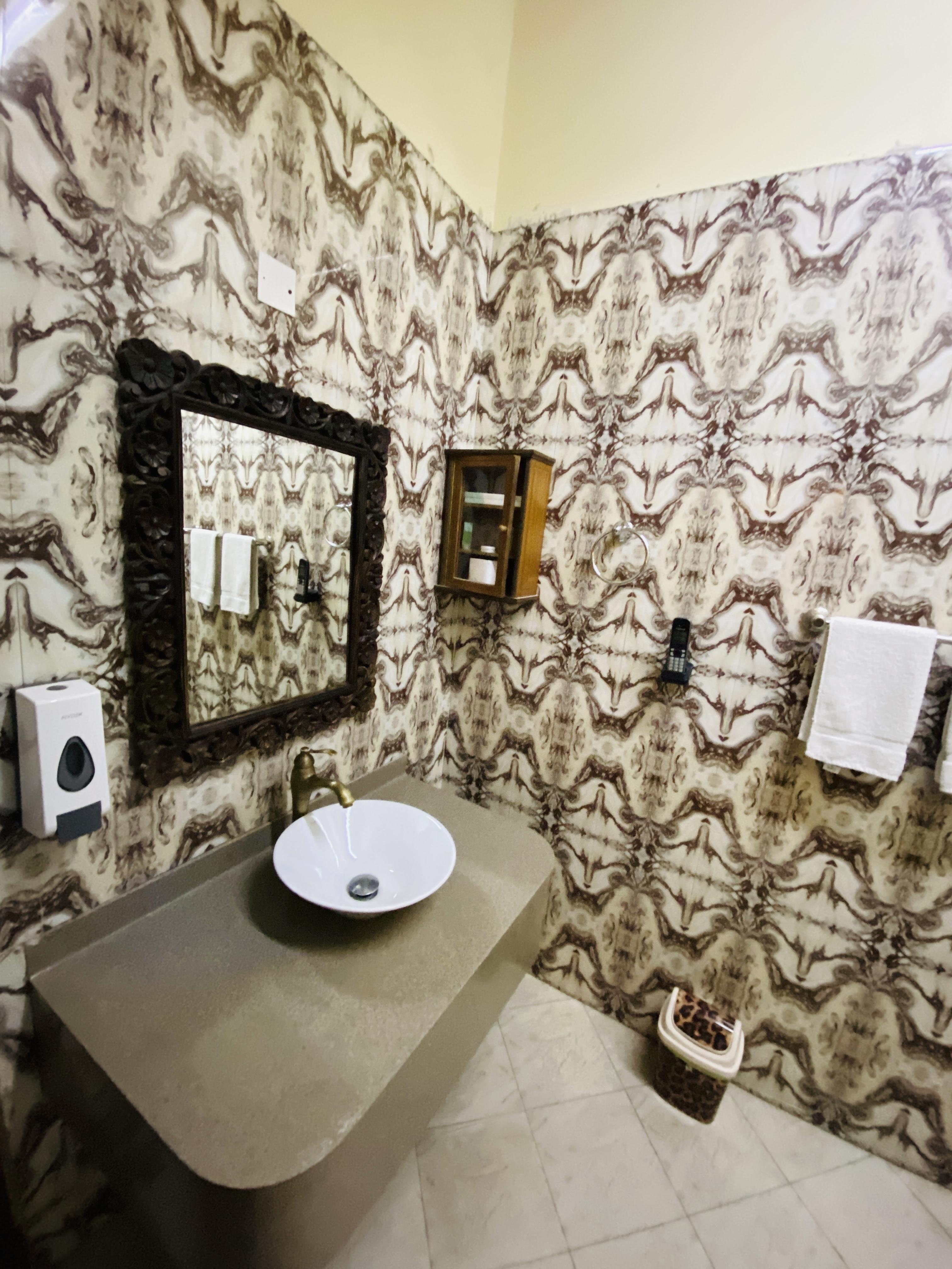 Experience Traditional Charm at Heritage Guest House – Dubai