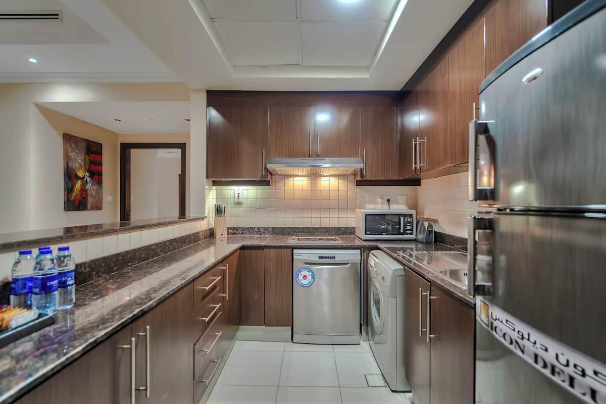 Enjoy Comfortable Living at Hotel Apartments Al Barsha – Your Home in Dubai